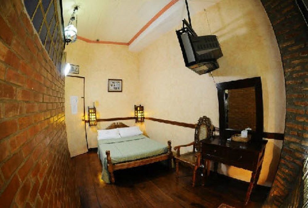 Zen Rooms Grandpa'S Inn Vigan Kültér fotó